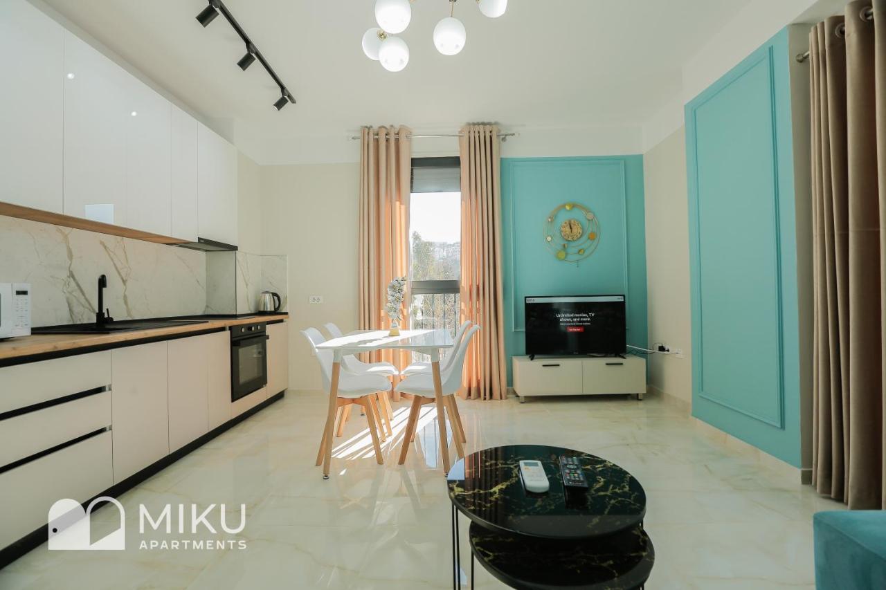 Miku Apartment - Bright 1 Bedroom Apartment At Olympic Residence Tirana Exterior photo