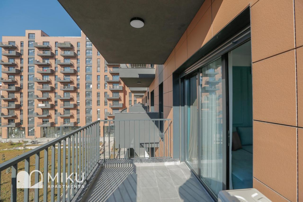 Miku Apartment - Bright 1 Bedroom Apartment At Olympic Residence Tirana Exterior photo