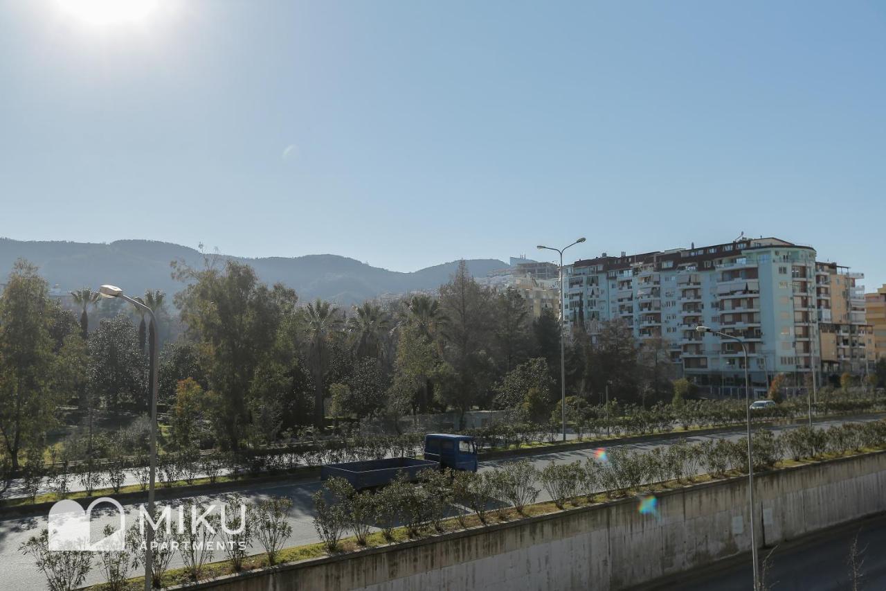 Miku Apartment - Bright 1 Bedroom Apartment At Olympic Residence Tirana Exterior photo